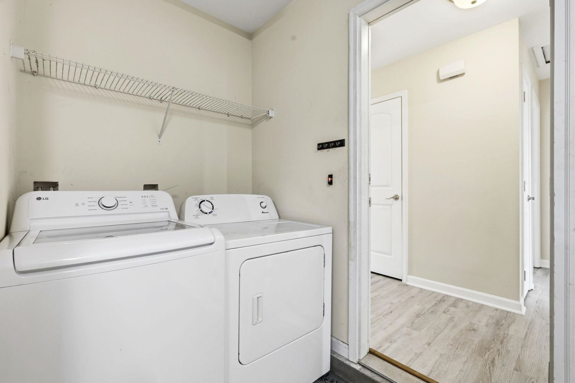 2375 Morlynn Dr.  Photo 30