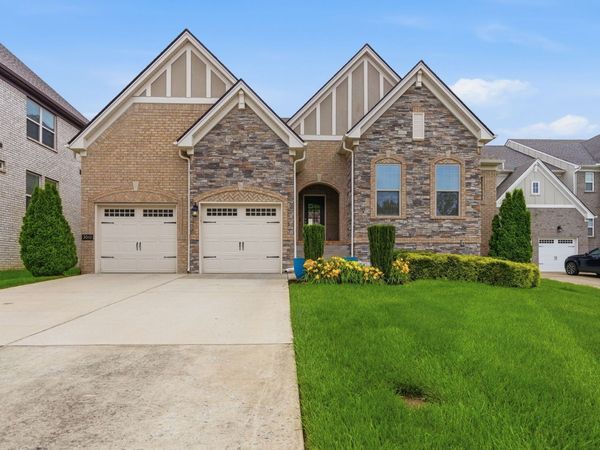 3061 Elliott Dr , Mount Juliet, TN 37122
