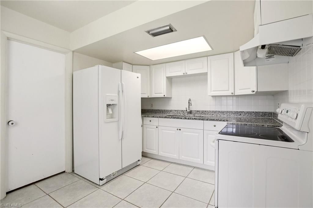 2237 Iris Way , Fort Myers, FL 33905 Photo