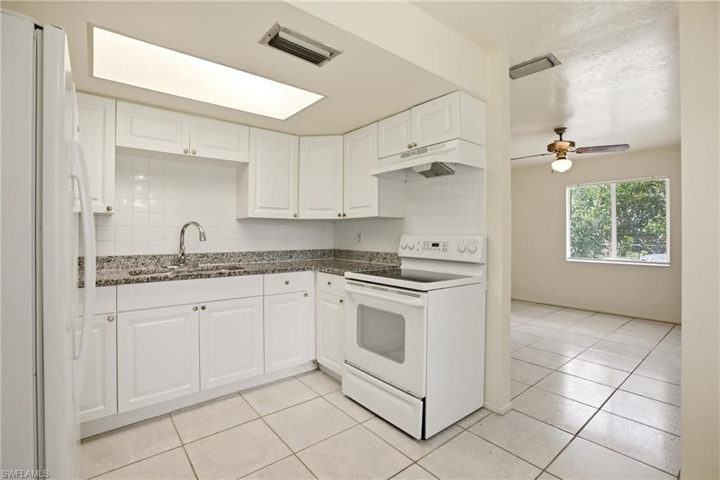2237 Iris Way , Fort Myers, FL 33905 Photo