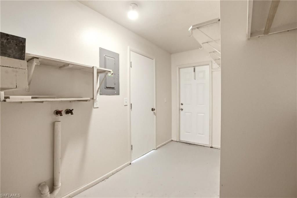 2237 Iris Way , Fort Myers, FL 33905 Photo