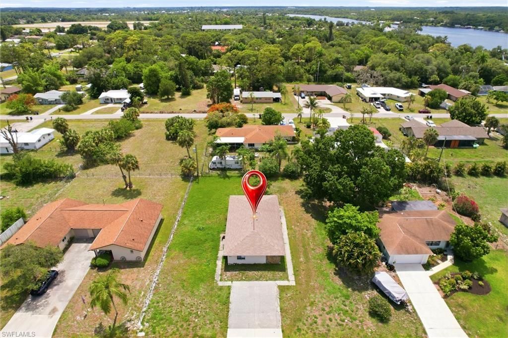 2237 Iris Way , Fort Myers, FL 33905 Photo