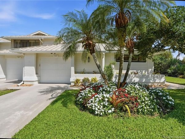 5600 SE Foxcross Place, Stuart, FL 34997