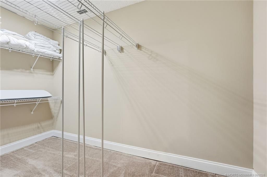 5600 SE Foxcross Place, Stuart, FL 34997 Photo