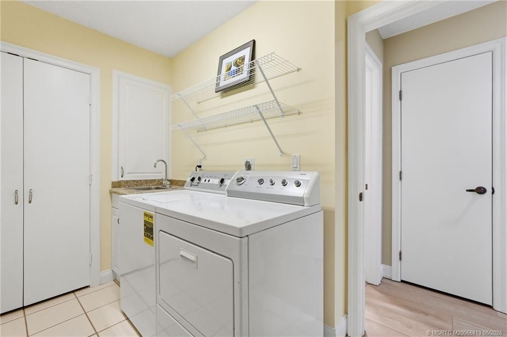 5600 SE Foxcross Place, Stuart, FL 34997 Photo