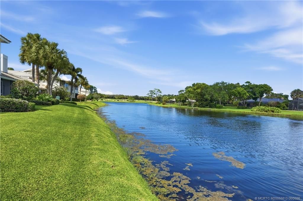 5600 SE Foxcross Place, Stuart, FL 34997 Photo