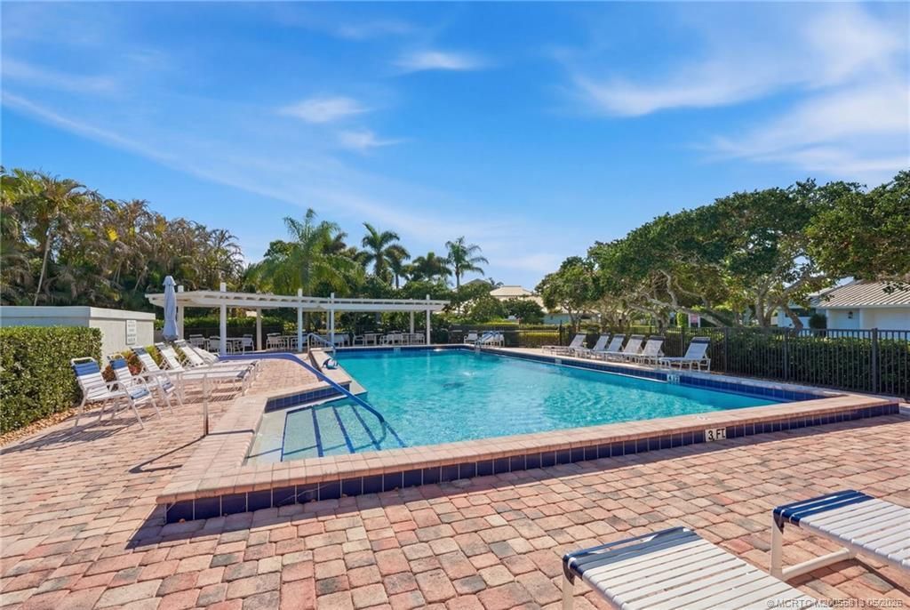 5600 SE Foxcross Place, Stuart, FL 34997 Photo