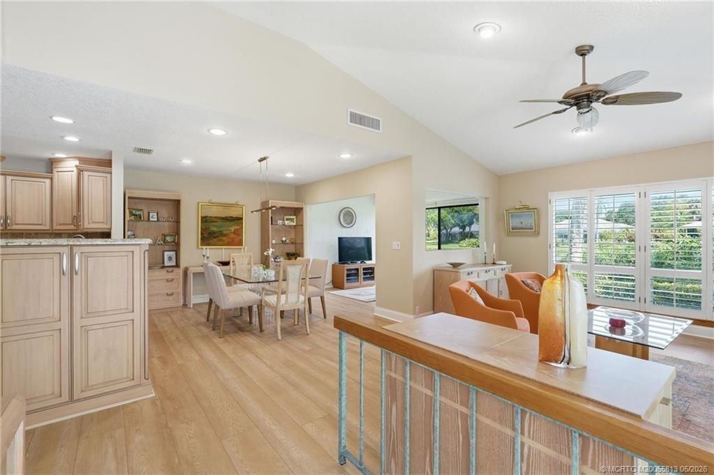 5600 SE Foxcross Place, Stuart, FL 34997 Photo