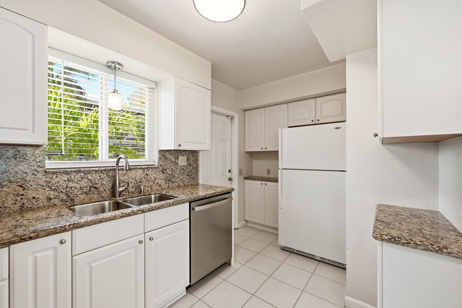 4454 W Tradewinds Avenue W, Lauderdale by the Sea, FL 33308 Photo