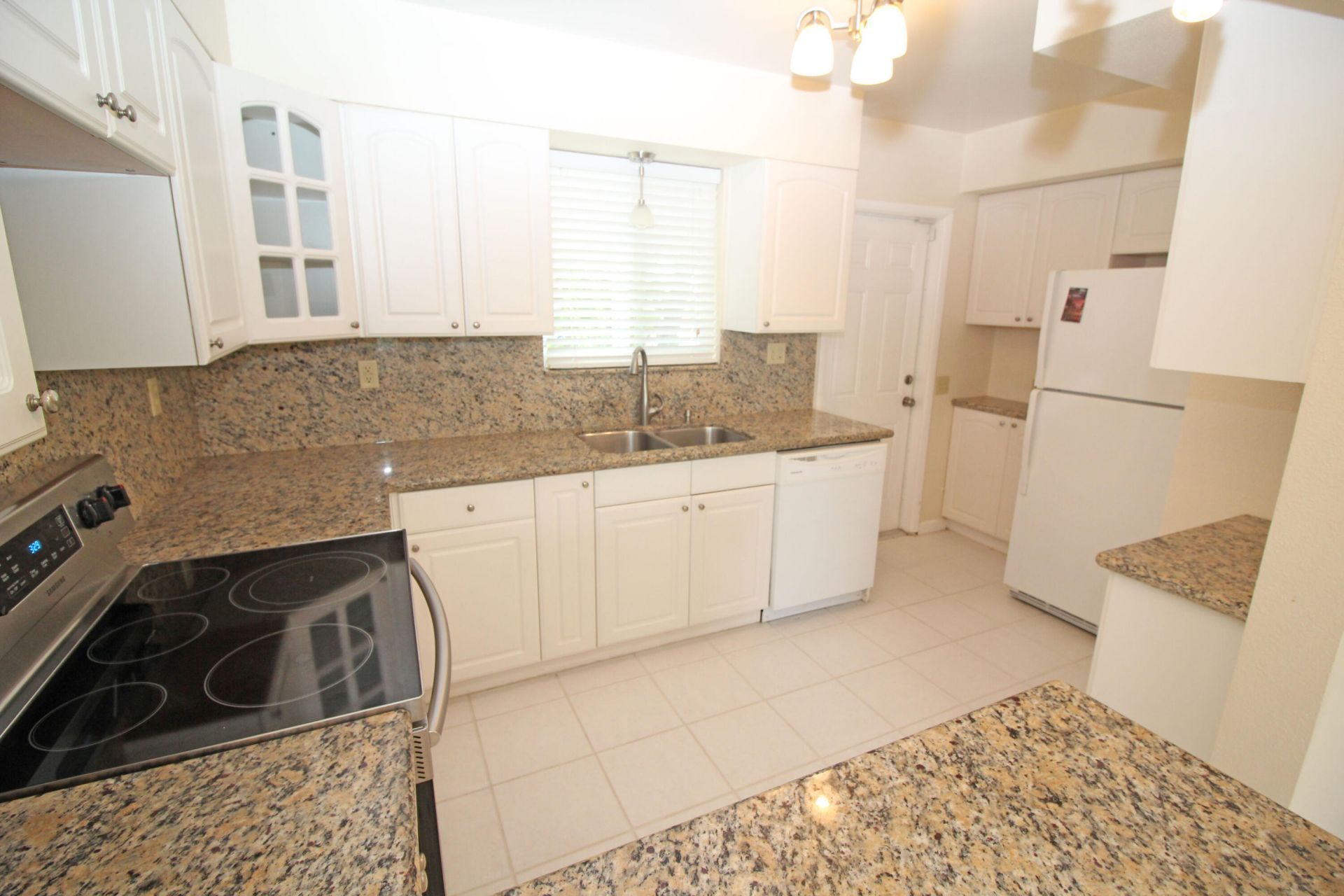 4454 W Tradewinds Avenue W, Lauderdale by the Sea, FL 33308 Photo