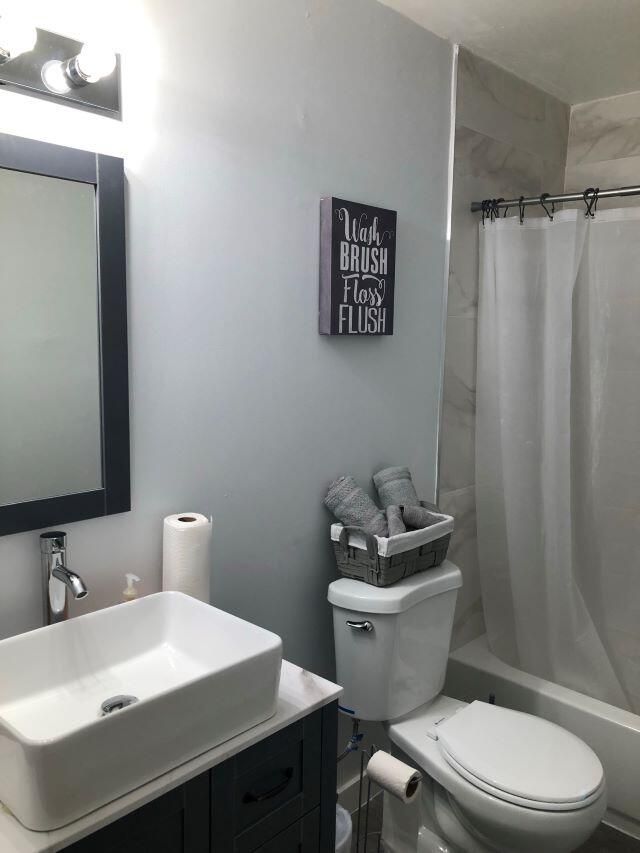 2812 Stoneway Lane, Unit B, Fort Pierce, FL 34982 Photo