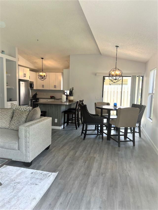 2812 Stoneway Lane, Unit B, Fort Pierce, FL 34982 Photo