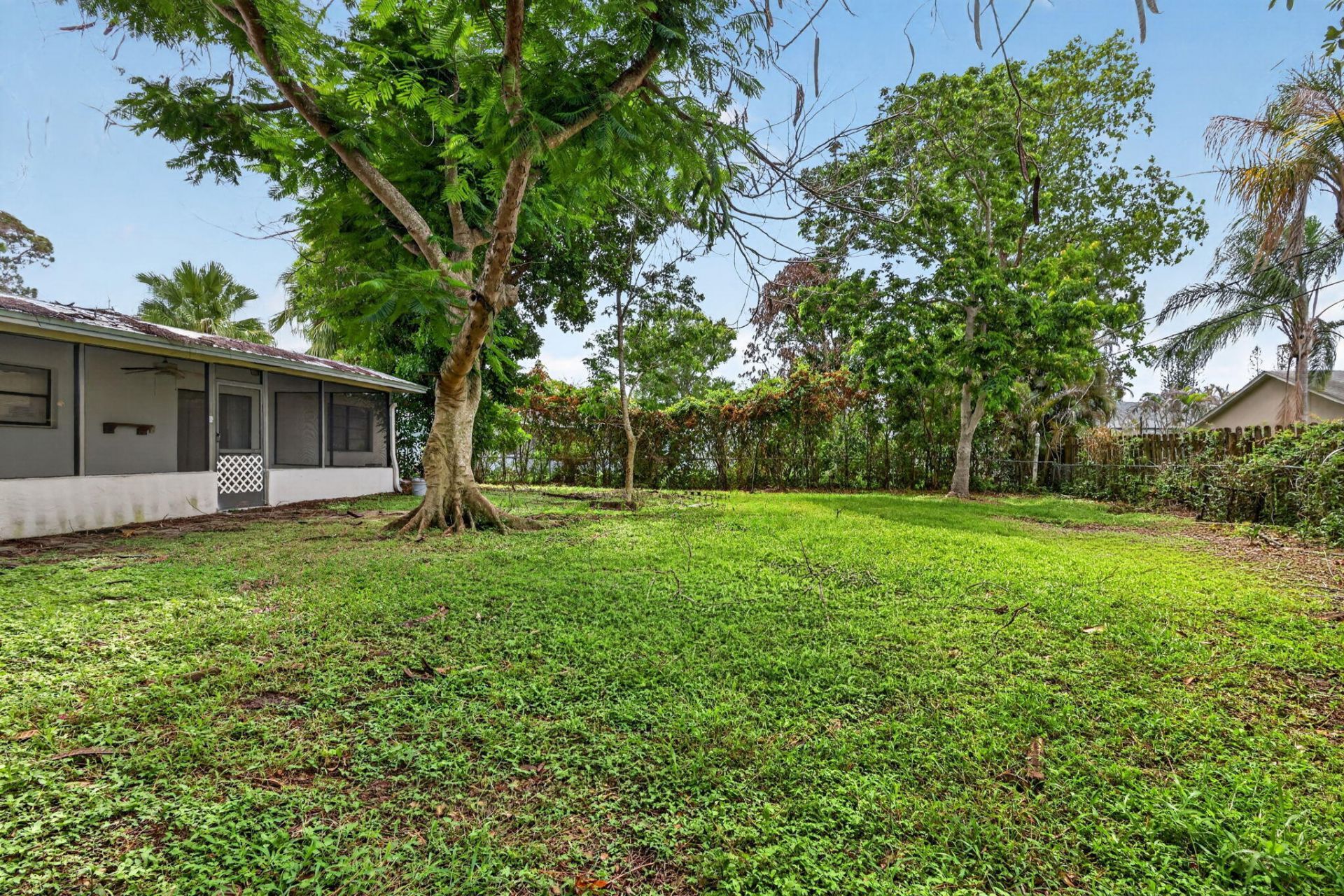 941 SE Atlantus Avenue, Port Saint Lucie, FL 34983 Photo