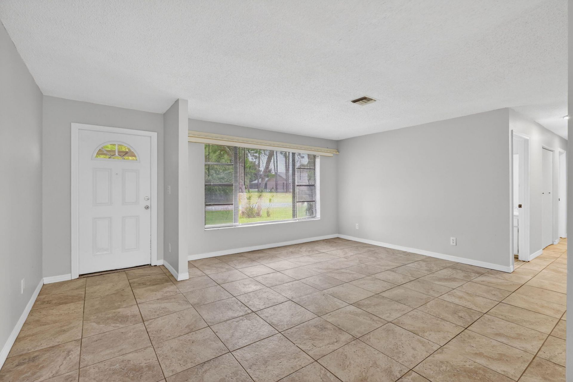 941 SE Atlantus Avenue, Port Saint Lucie, FL 34983 Photo