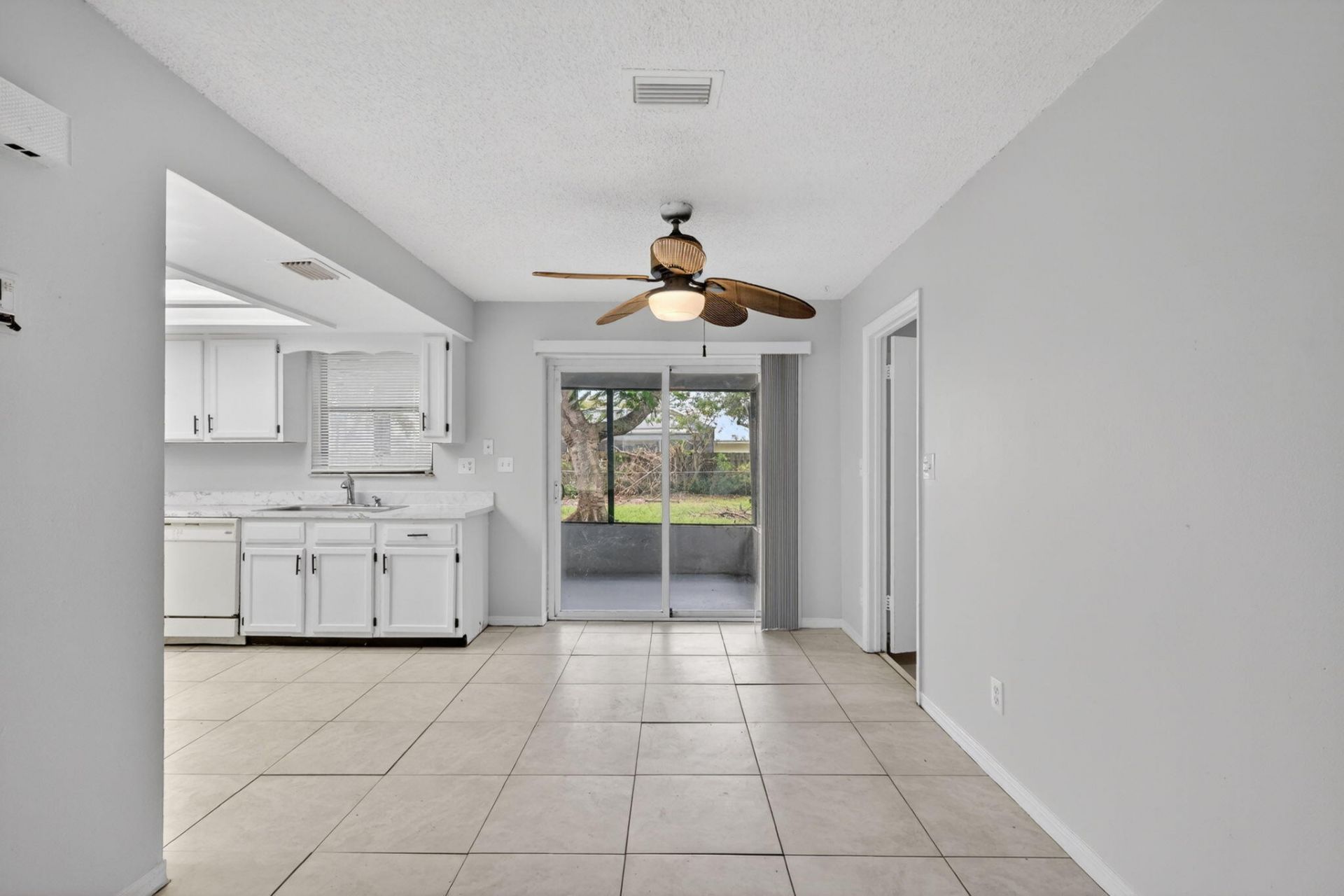 941 SE Atlantus Avenue, Port Saint Lucie, FL 34983 Photo