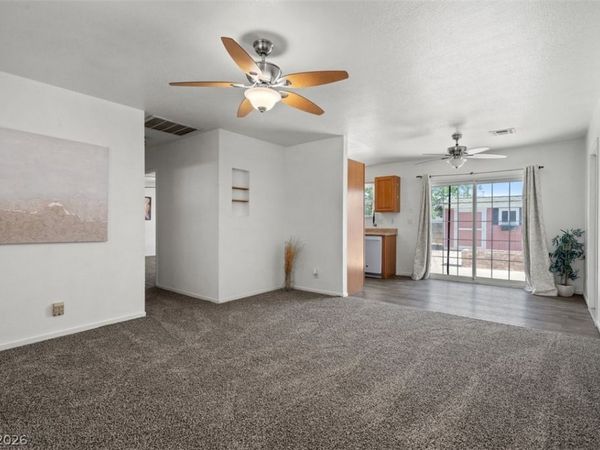 245 Meyers Avenue , Henderson, NV 89015