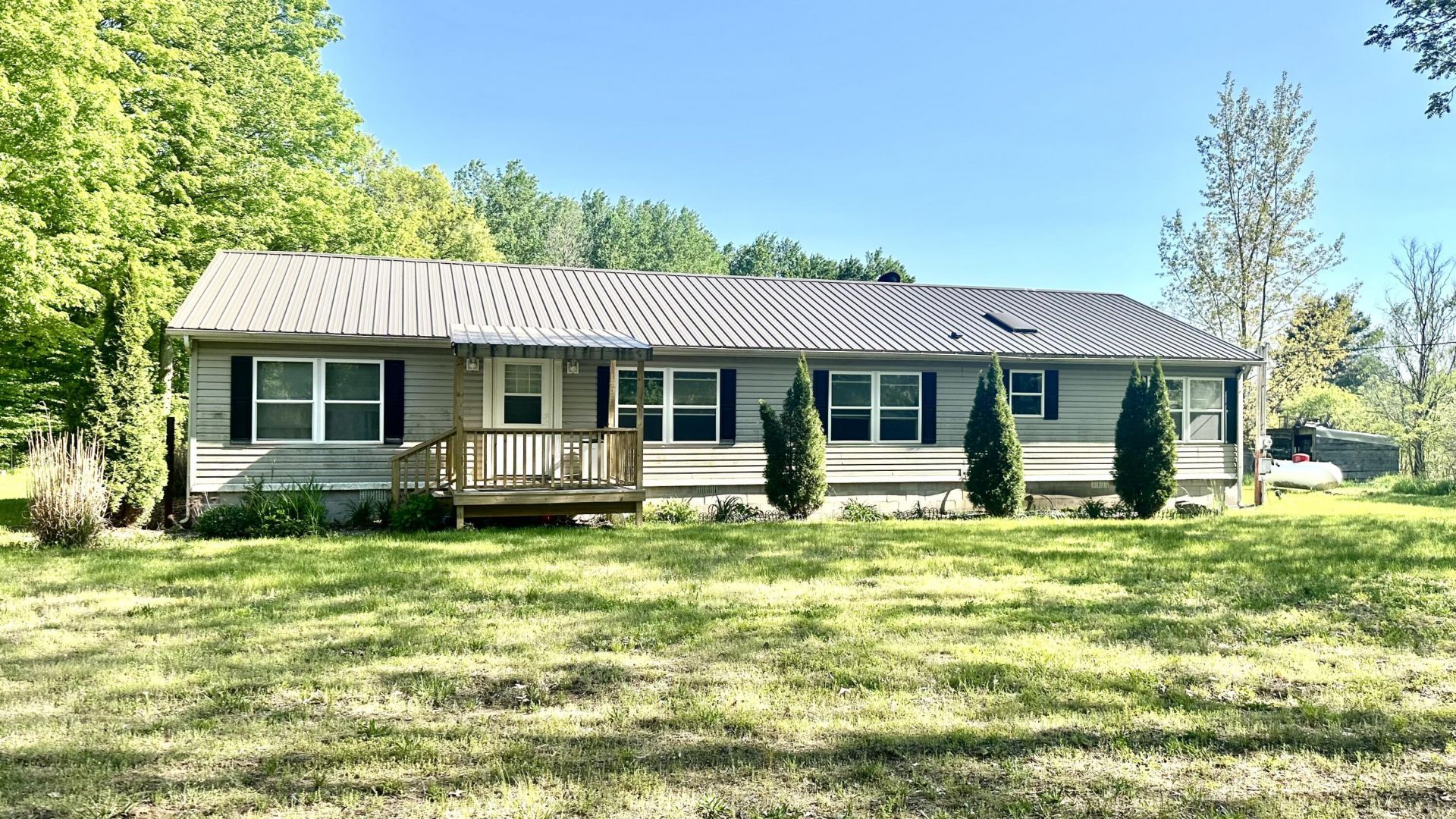 15771 Buchanan Road, Stanwood, MI 49346 Main Photo