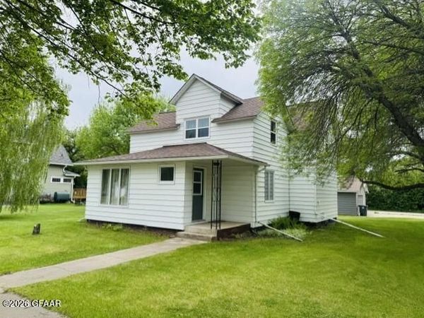 804 6TH Avenue , Cando, ND 58324