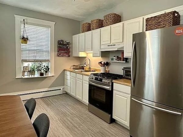 18 Hewlett Street, Unit 1, Boston, MA 02131