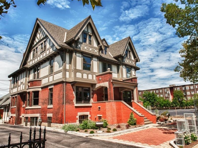 3047 Prospect Avenue E, Cleveland, OH 44115 Photo 1