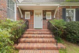 2541 Main St. photo 4