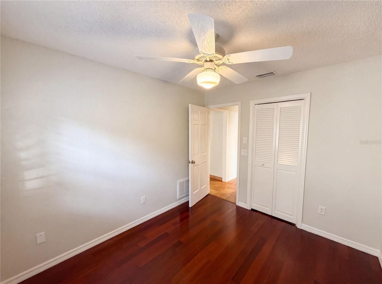 1015 Knollwood Court, Safety Harbor, FL 34695 Photo