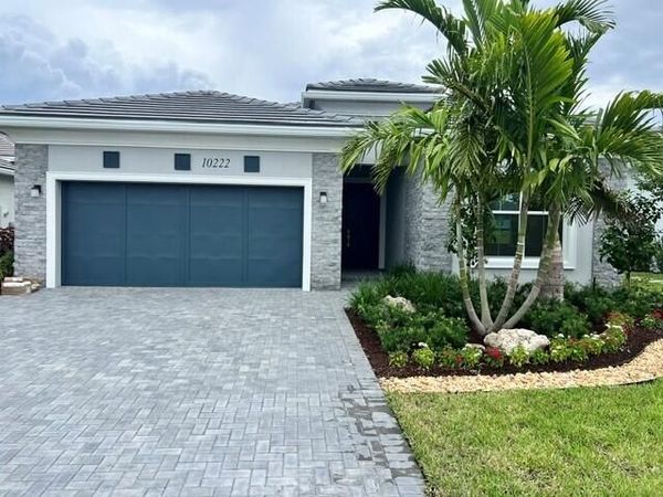 10222 Timber Creek Way, Palm Beach Gardens, FL 33412