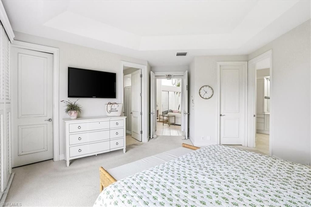 7897 Cocobay Dr , Naples, FL 34108 Photo