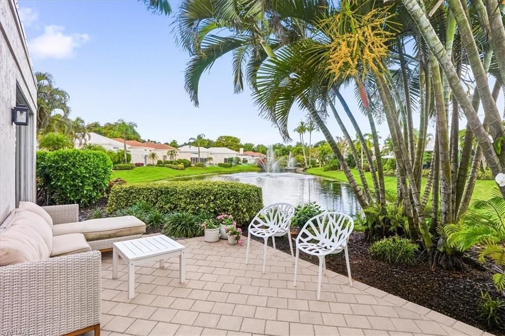 7897 Cocobay Dr , Naples, FL 34108 Photo