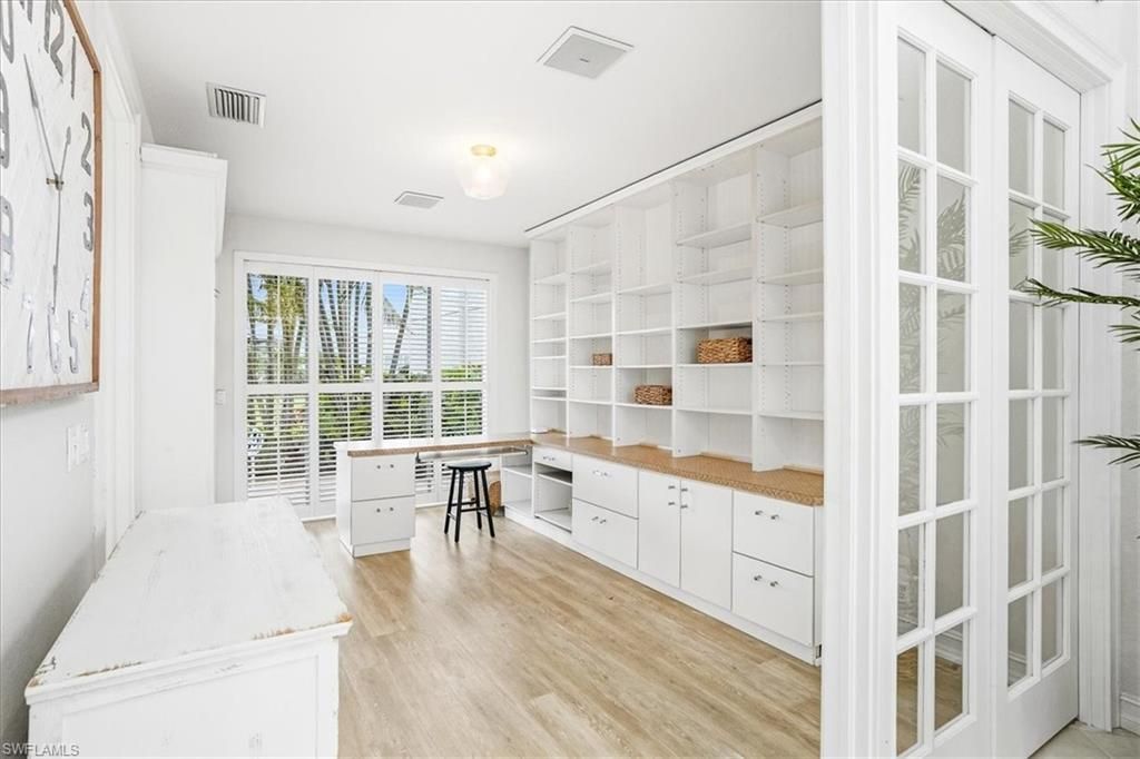7897 Cocobay Dr , Naples, FL 34108 Photo