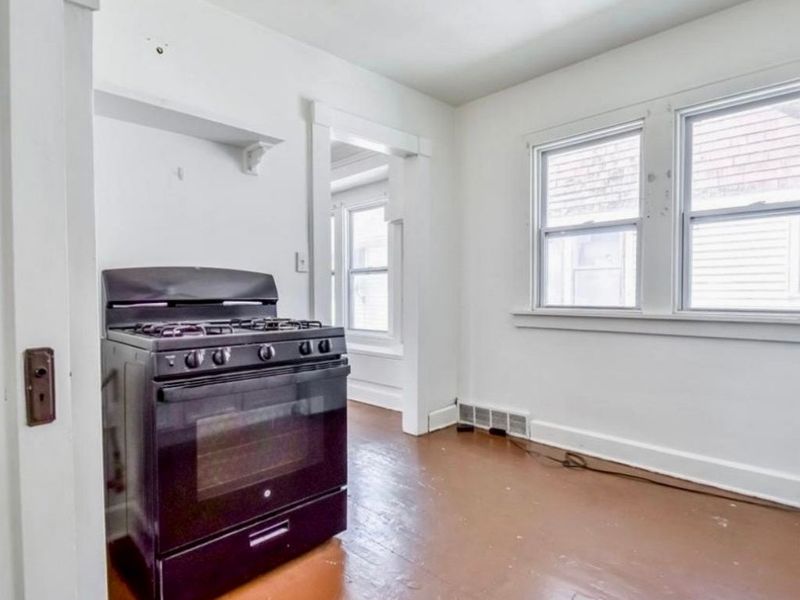 1051 E 171st Street, Cleveland, OH 44119 Photo 10