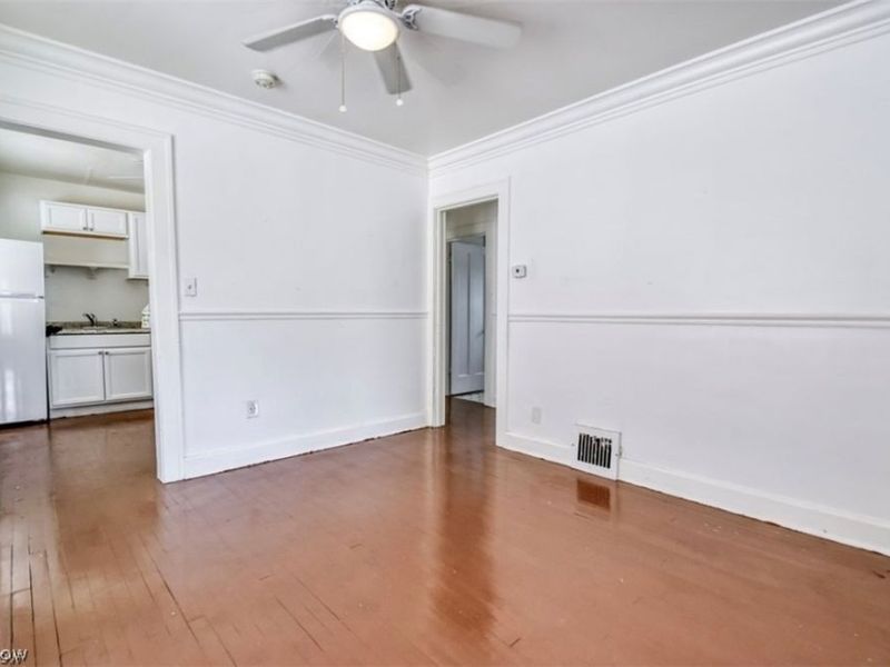 1051 E 171st Street, Cleveland, OH 44119 Photo 5