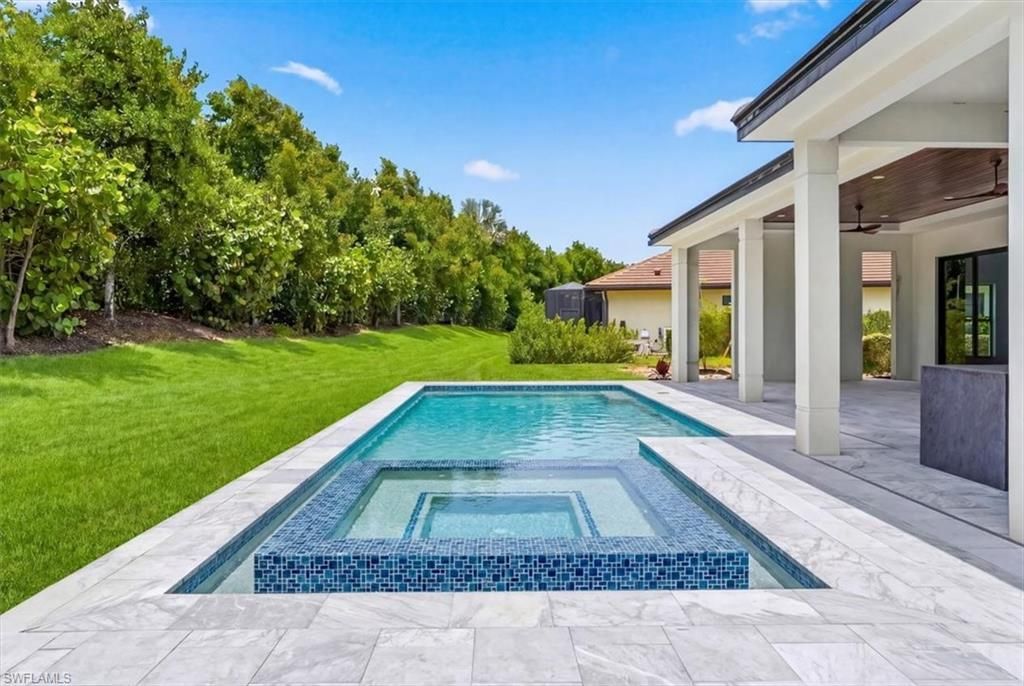 14318 Charthouse Cir , Naples, FL 34114 Photo