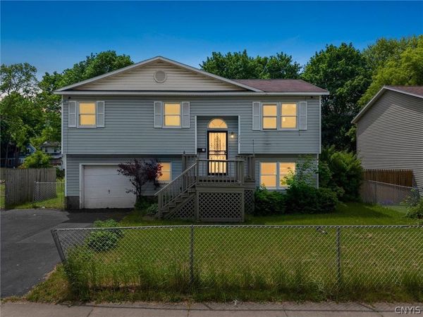 233 W Newell Street , Syracuse, NY 13205