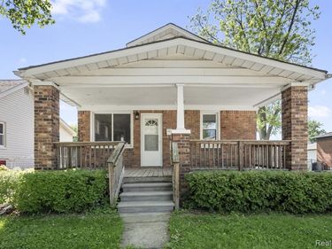 1409 Marion Avenue, Lincoln Park, MI 48146