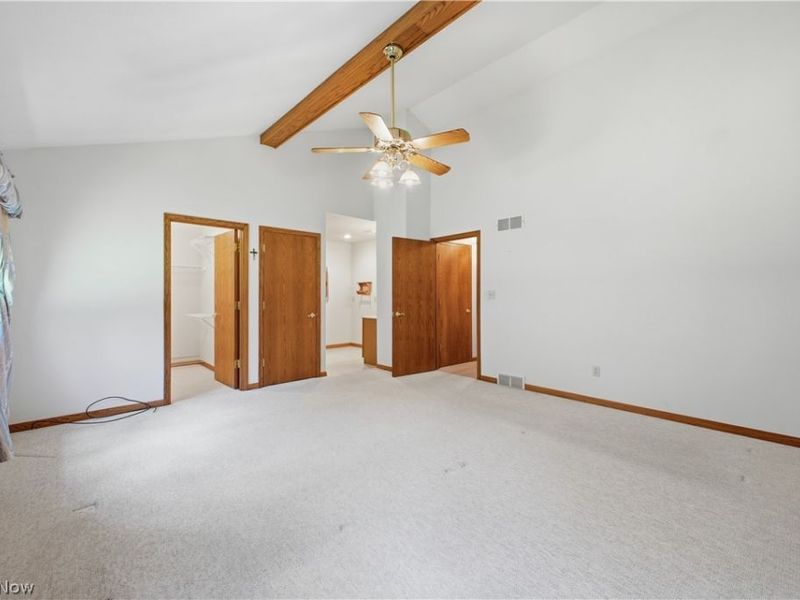 204 Colonial Drive , Canfield, OH 44406 Photo 17