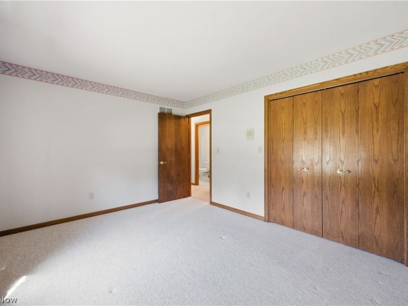 204 Colonial Drive , Canfield, OH 44406 Photo 20