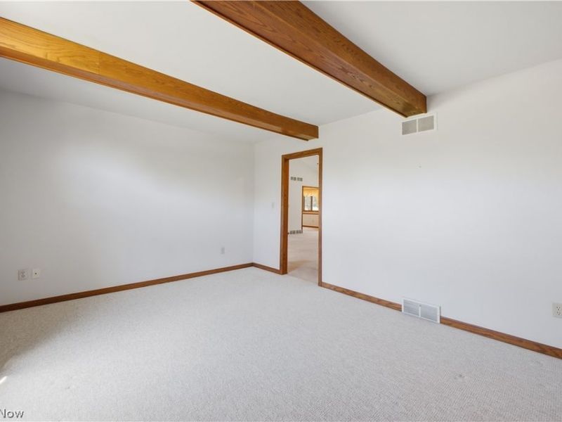 204 Colonial Drive , Canfield, OH 44406 Photo 22