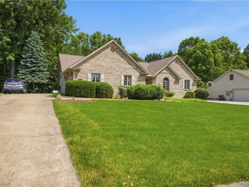 204 Colonial Drive , Canfield, OH 44406 Photo 40
