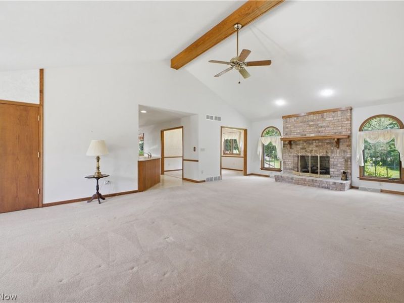 204 Colonial Drive , Canfield, OH 44406 Photo 7