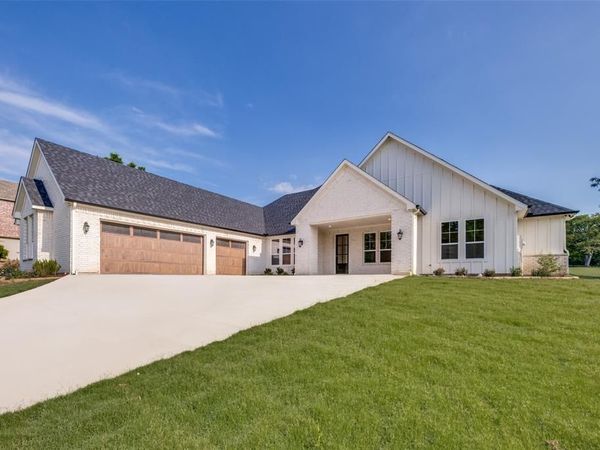 145 Eagle Chase Lane, Pottsboro, TX 75076