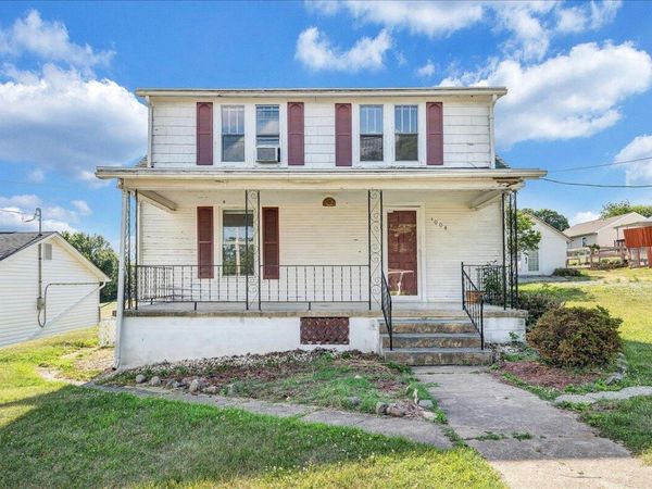1004 Caldwell ST NW, Roanoke, VA 24017