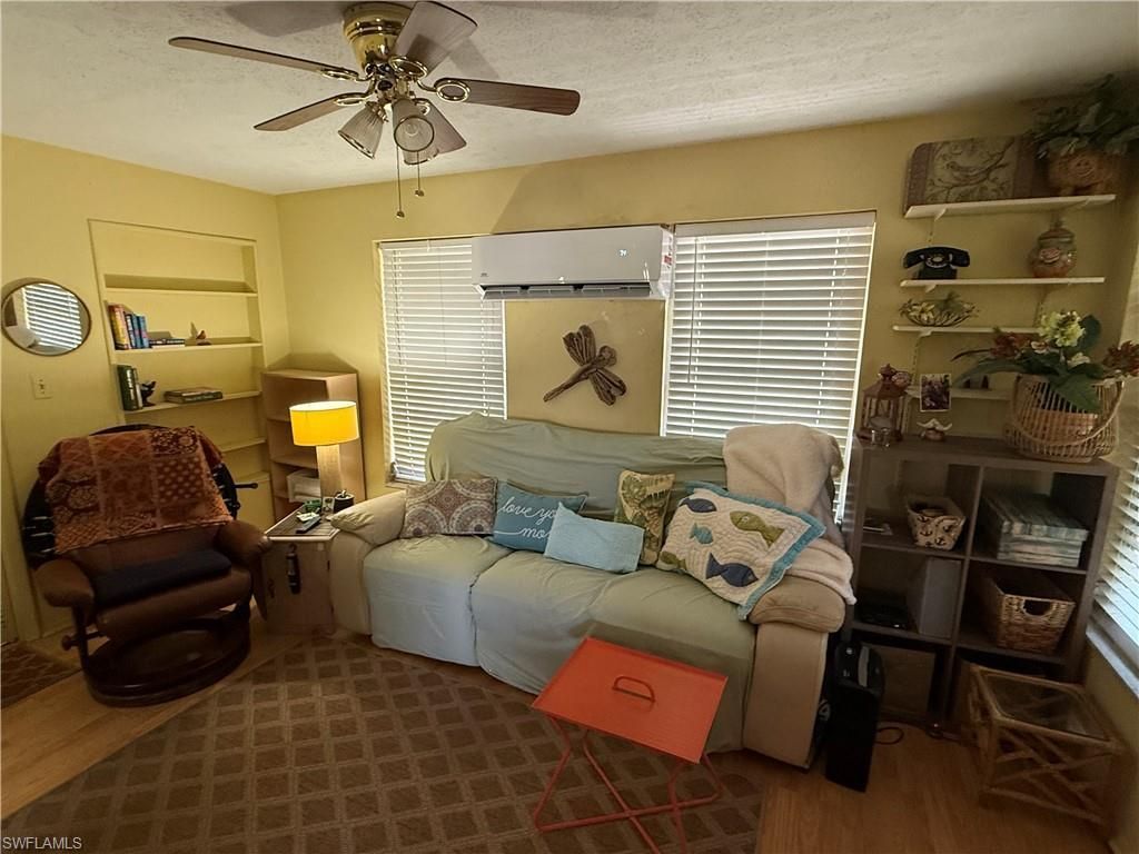 1635 Kensington Ct , Fort Myers, FL 33907 Photo