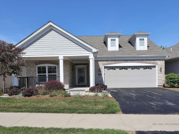 2521 Verdi Street , Woodstock, IL 60098