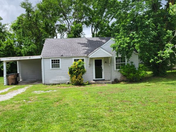 305 Spence Cir , Nashville, TN 37210