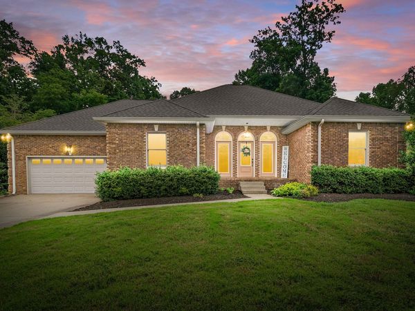 455 Stonemeadow Rd, Clarksville, TN 37043