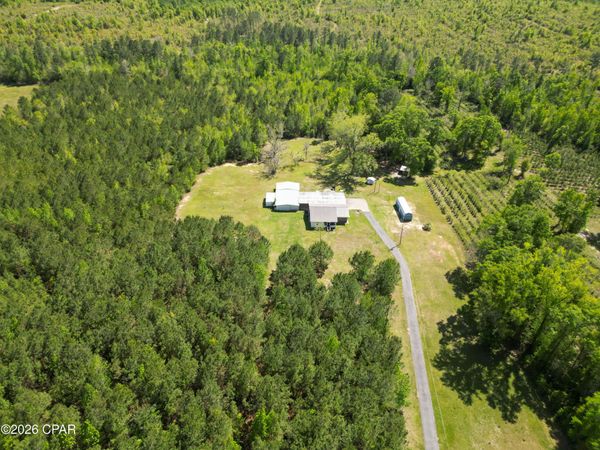 2527 Frost Lane, Chipley, FL 32428