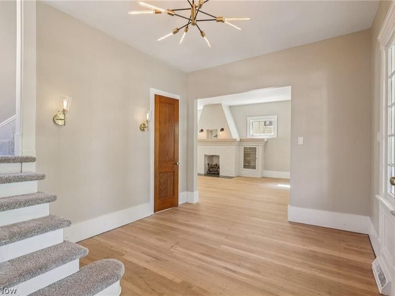 10225 Baltic Road , Cleveland, OH 44102 Photo 3