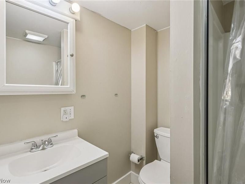 10225 Baltic Road , Cleveland, OH 44102 Photo 35