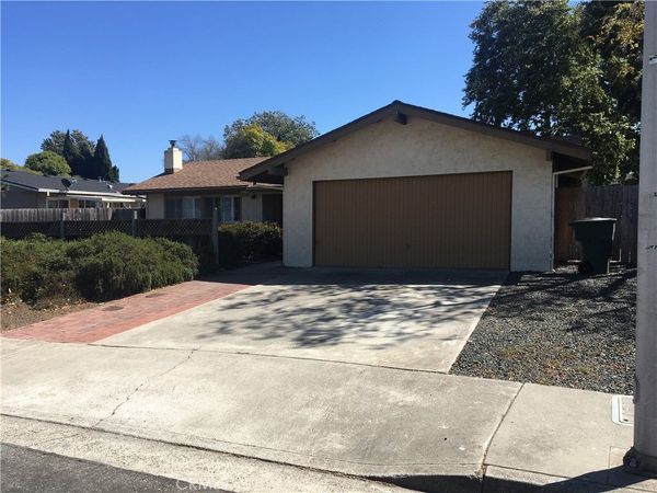 1559 Royal Way, San Luis Obispo, CA 93405